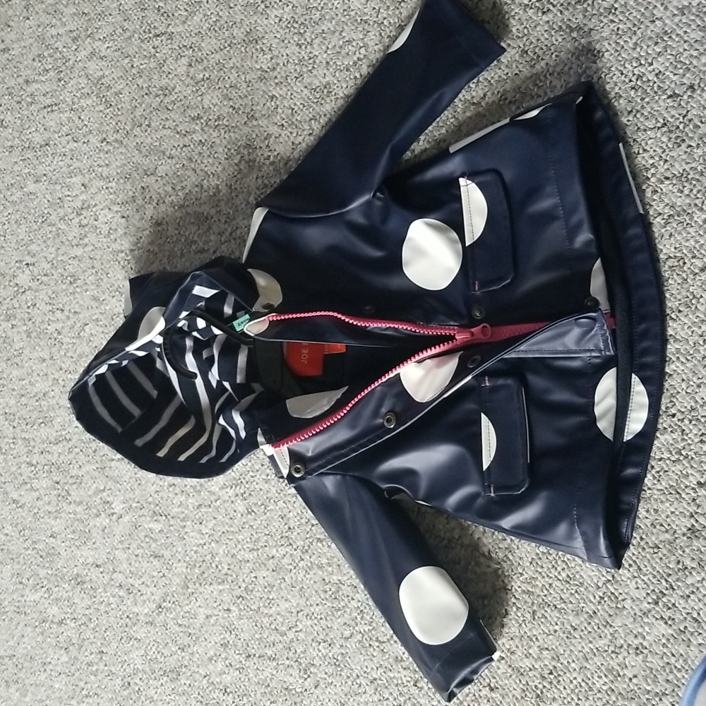 BRAND NEW 3-6 month rain coat